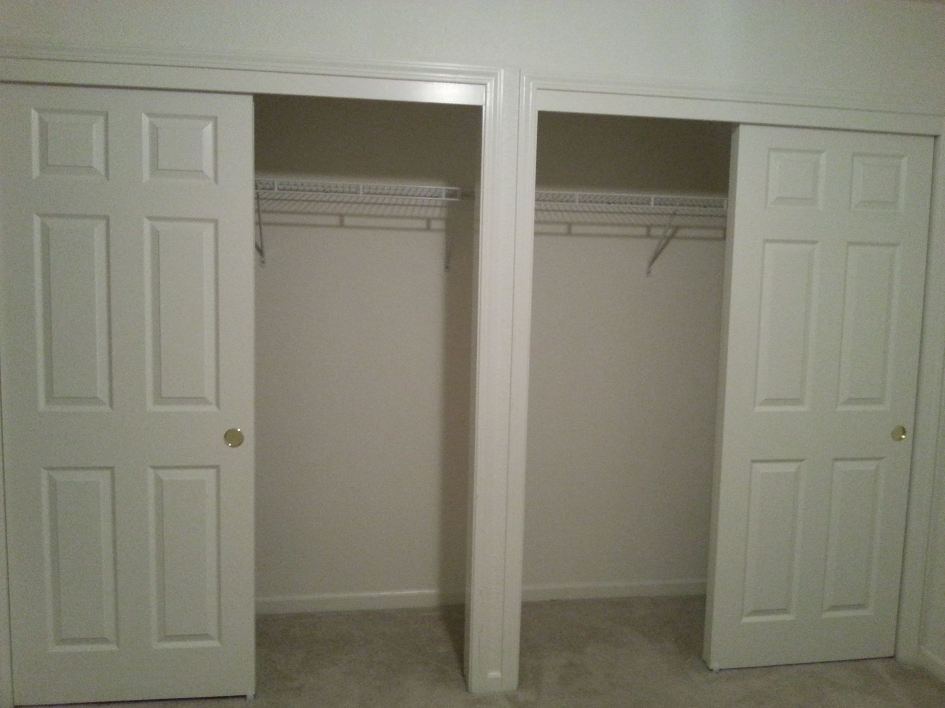 roommates_20160502114931923_8771392 Connecting people in San